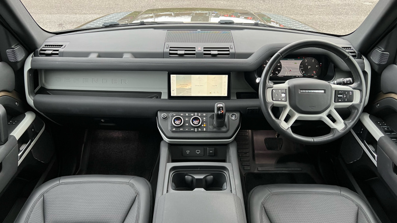 Land Rover Defender 3.0 D250 SE 110 5dr Auto Diesel Estate